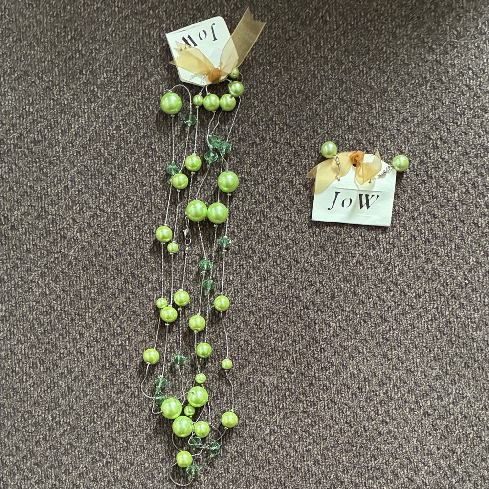 Stunning JOW Handmade 2-Layer Green Pearl & Crystal Necklace and Earrings NWT